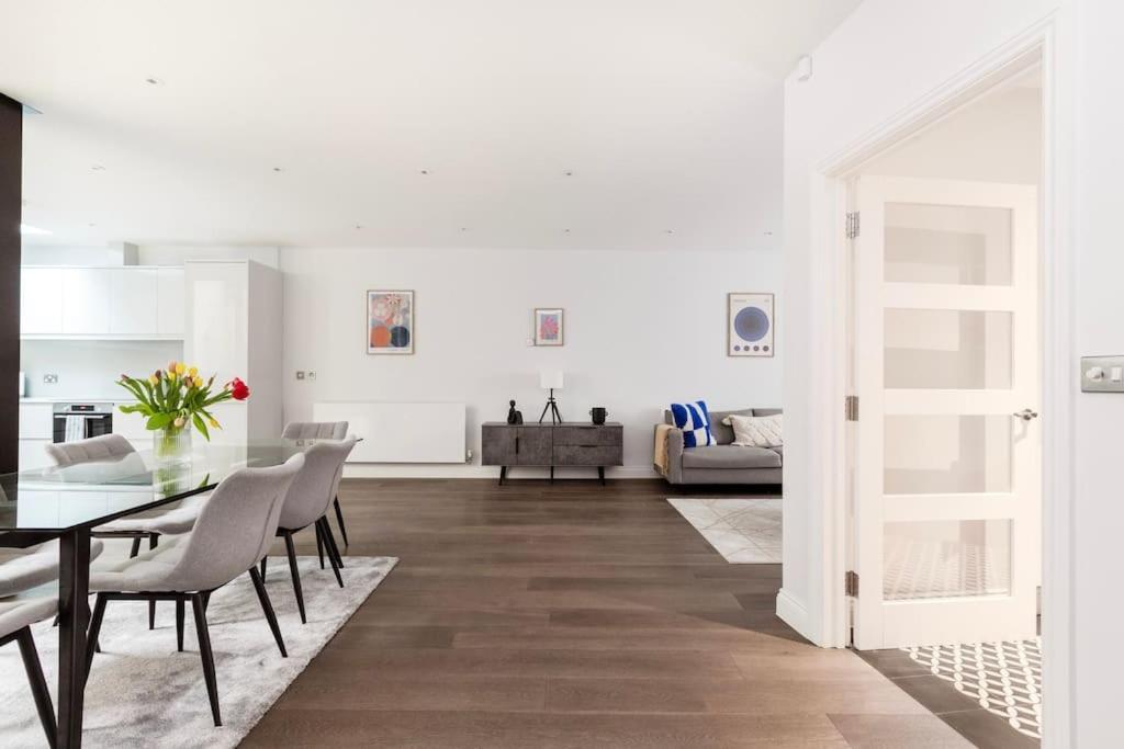 Апартаменты Modern House In South Kensington Лондон Экстерьер фото