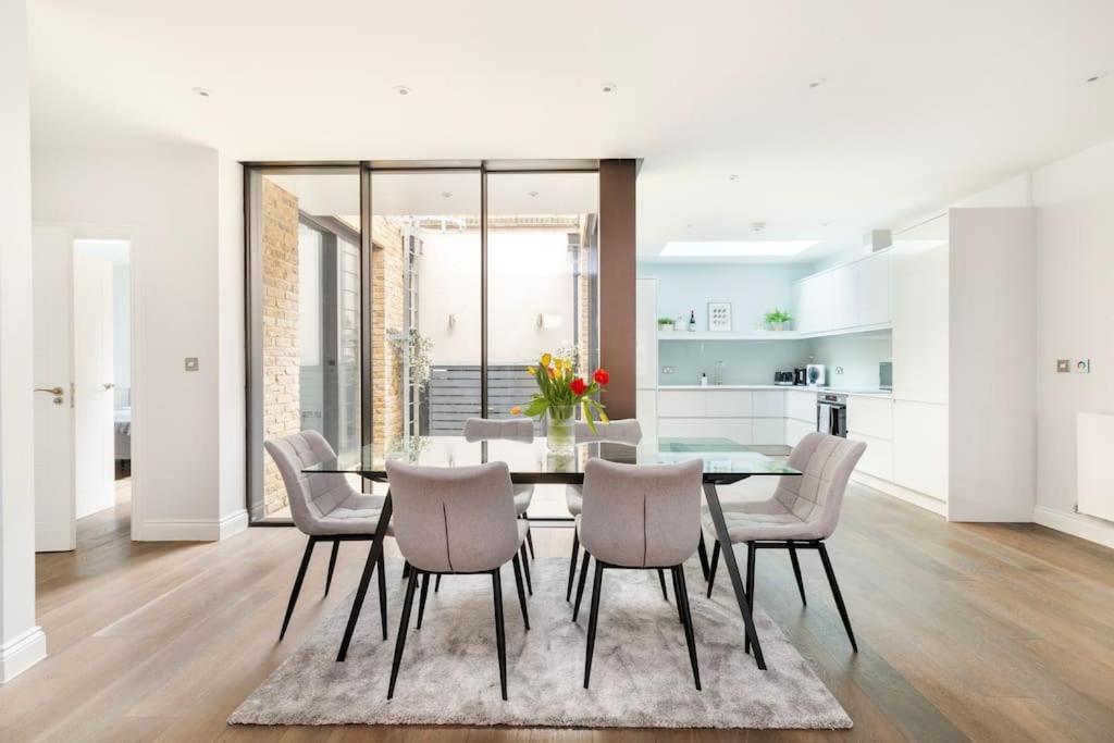 Апартаменты Modern House In South Kensington Лондон Экстерьер фото