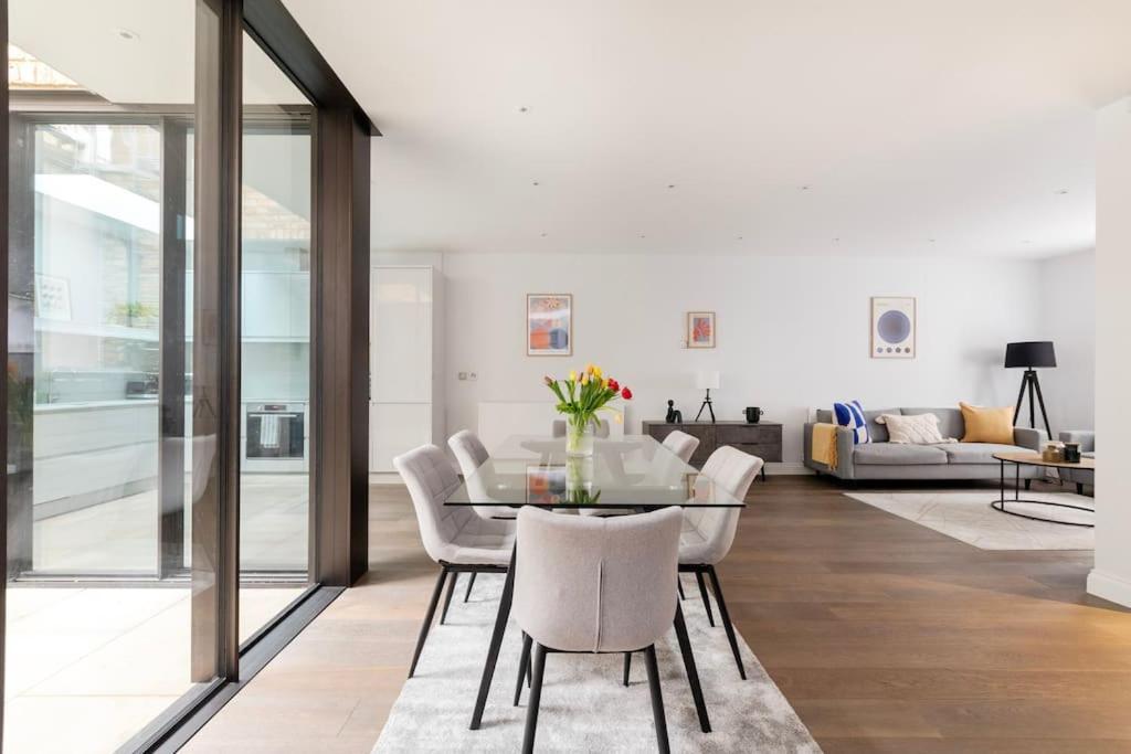 Апартаменты Modern House In South Kensington Лондон Экстерьер фото